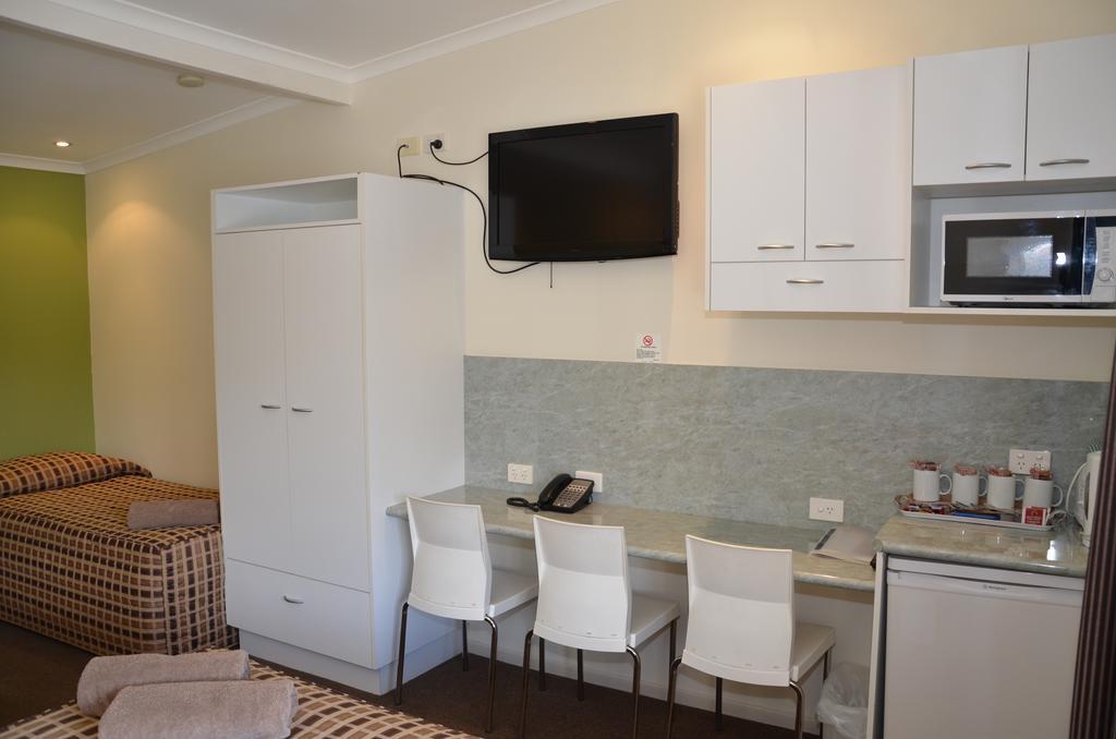 Warwick Motor Inn Εξωτερικό φωτογραφία