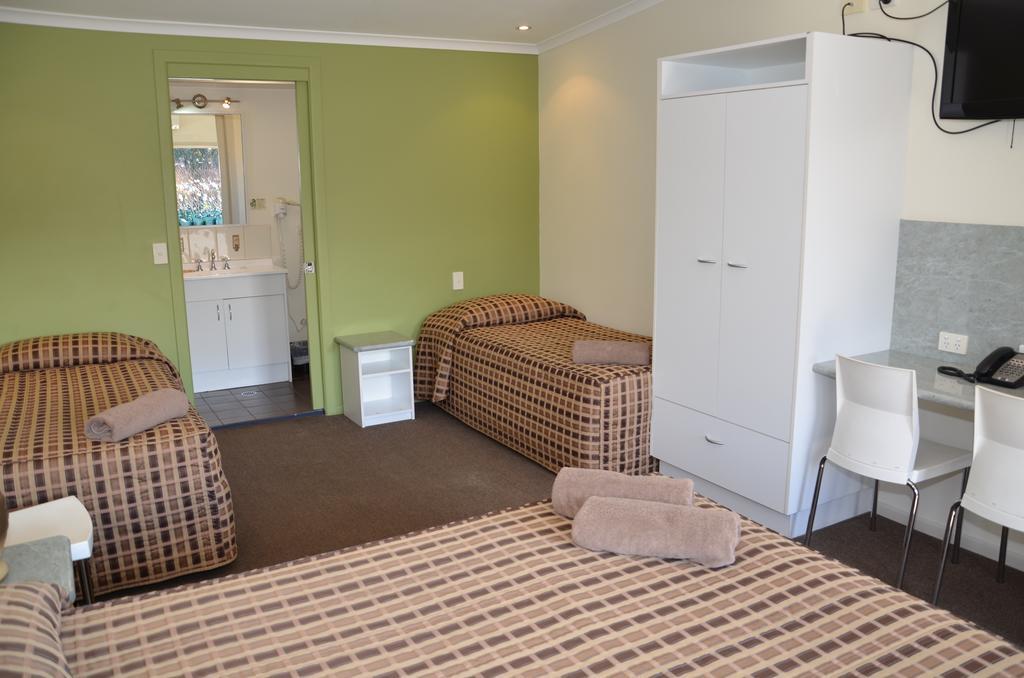 Warwick Motor Inn Εξωτερικό φωτογραφία